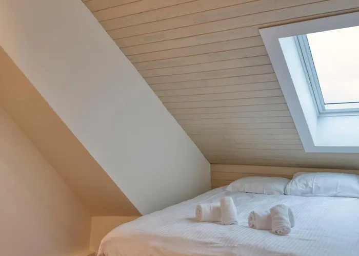 Apartamento Spacious Duplex With Beautiful View Near The Sea *