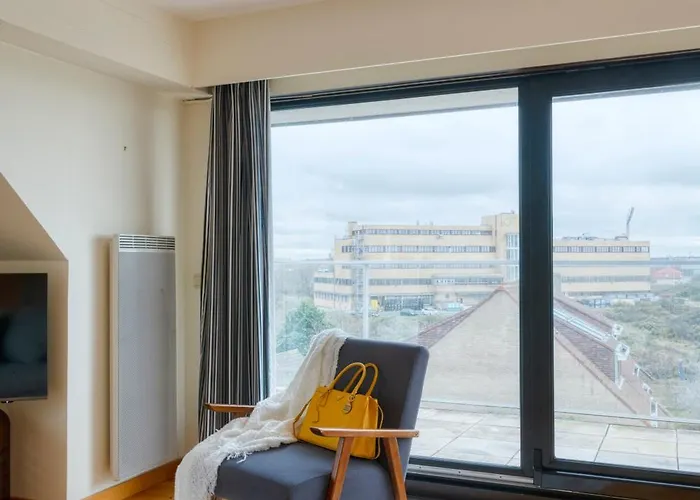 Spacious Duplex With Beautiful View Near The Sea Apartamento Koksijde